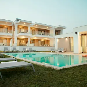 Le Grand Reve Γερακινή