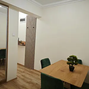 Apartament Greatforest Debreţin